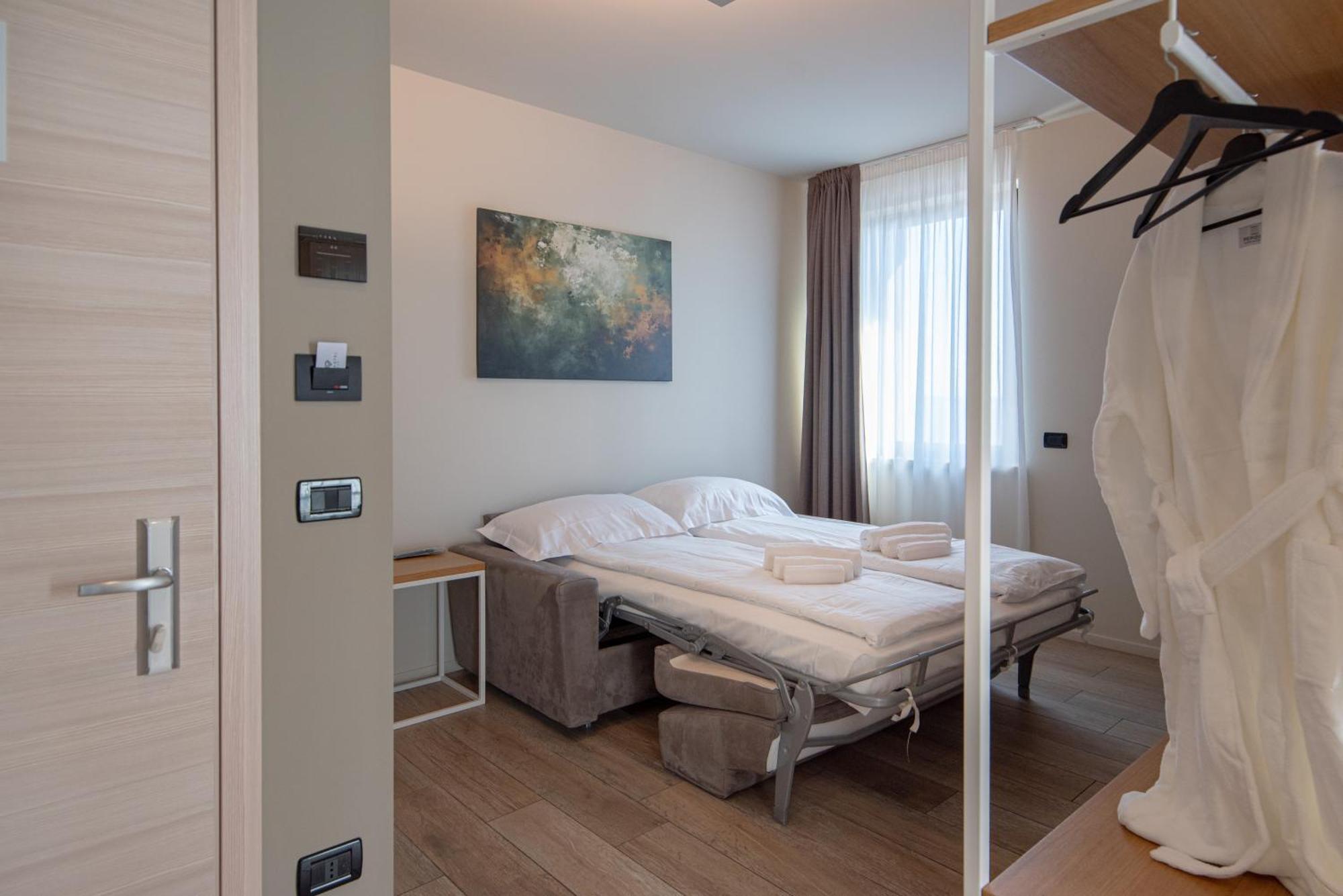 Ile Hotel Пескьера-дель-Гарда Экстерьер фото